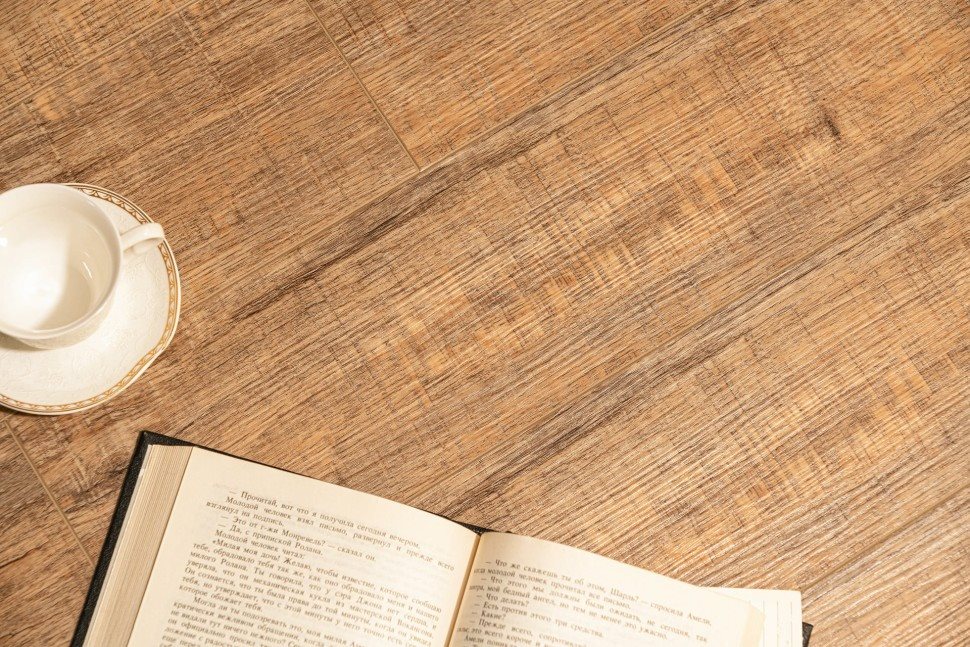 Виниловый ламинат "Bonkeel" Style Дуб Махо (1200*125*4 мм) — купить в Екатеринбурге