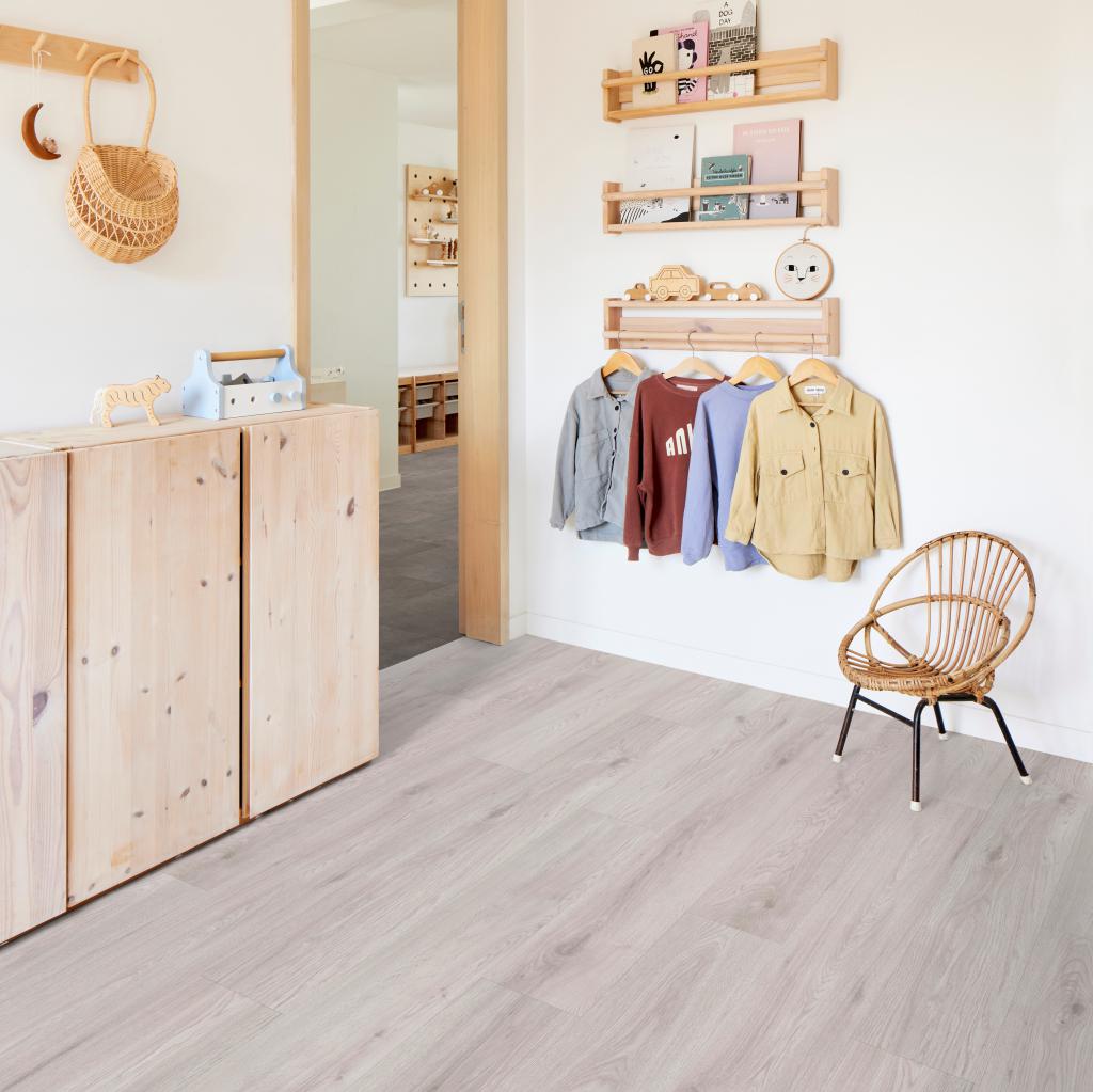 SPC ламинат "Adelar" Eterna Acoustic 05221 Chapman Oak (1220*181*6 мм) — купить в Екатеринбурге