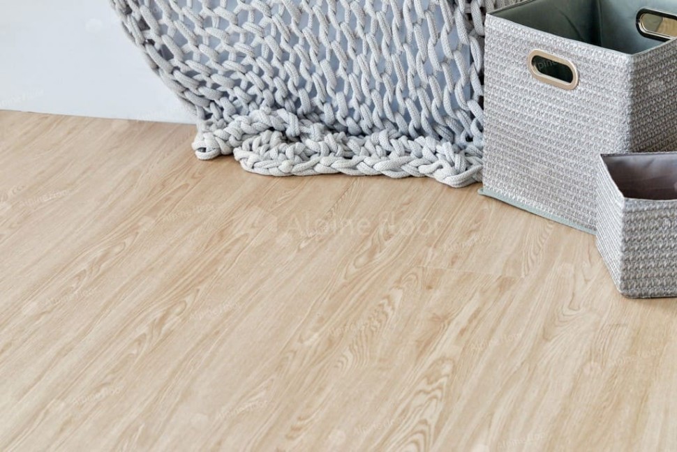 Виниловый ламинат "Alpine Floor" Classic Light MC Ясень Макао (1220*183*3,5 мм) — купить в Екатеринбурге